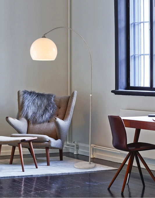 Lampadaire Design